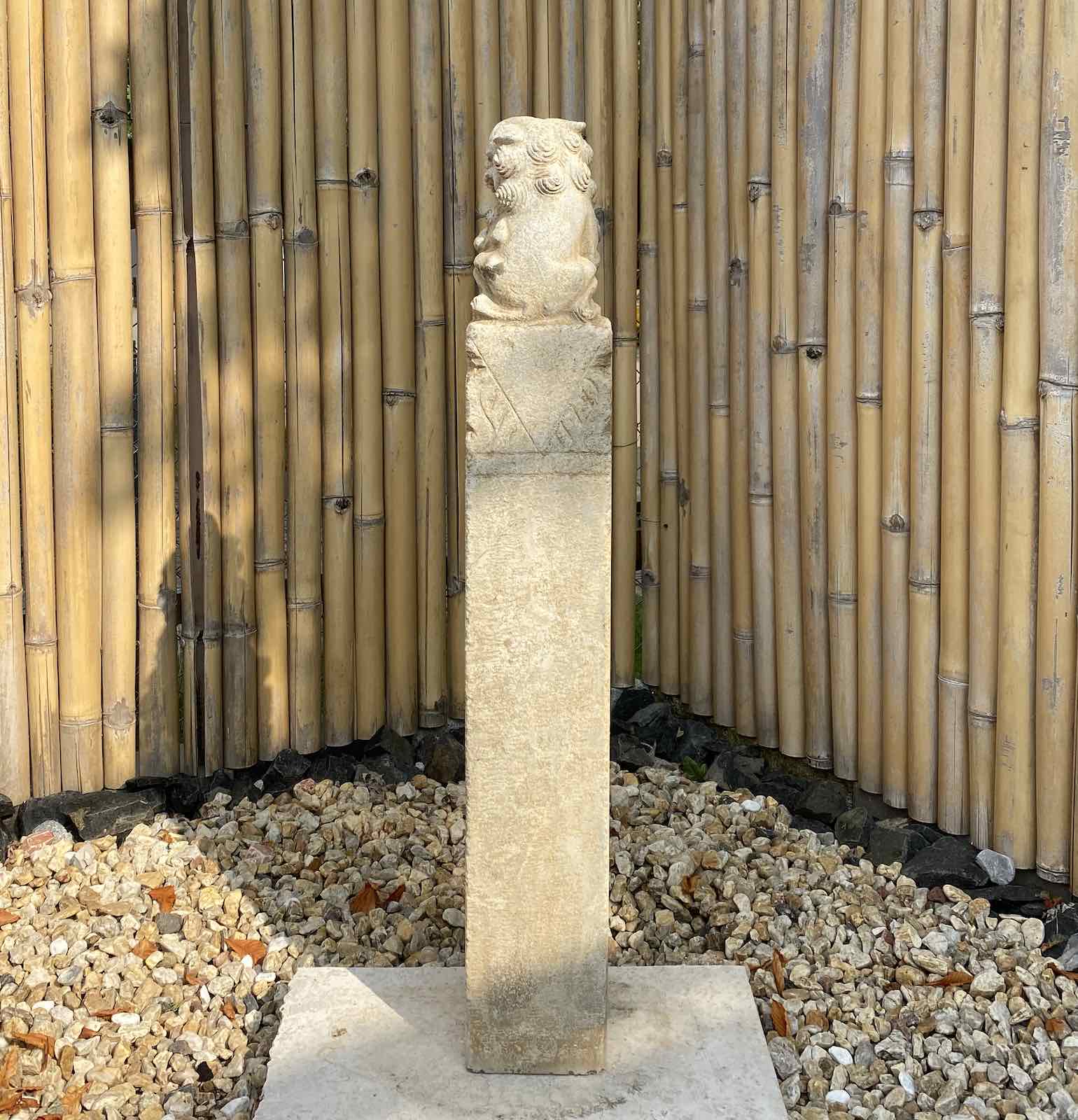 Wächterlöwe 100 cm groß Garten Stele Säule Tempellöwe